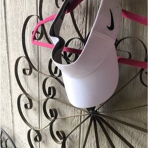 Nike visor